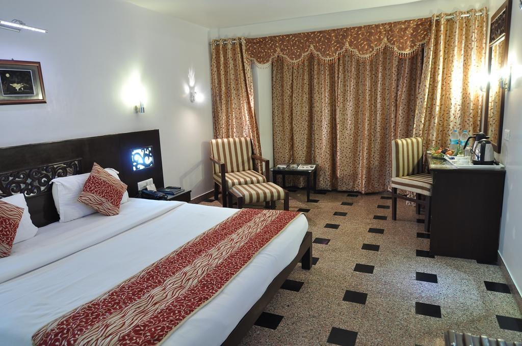 Hotel Venkatesh International Rāipur Pokój zdjęcie
